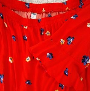 Off shoulder flowy top